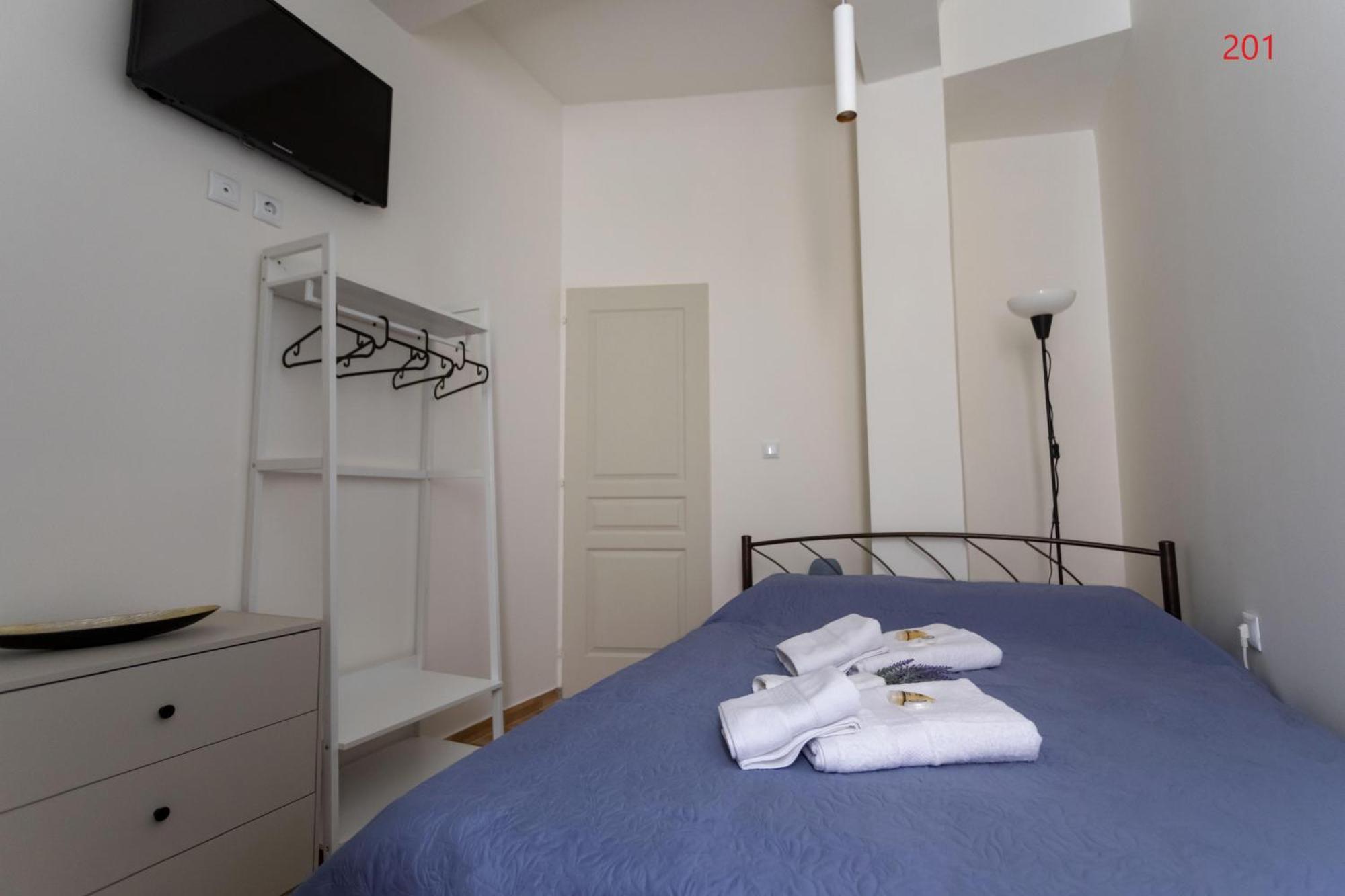 Athens Commercial المظهر الخارجي الصورة
